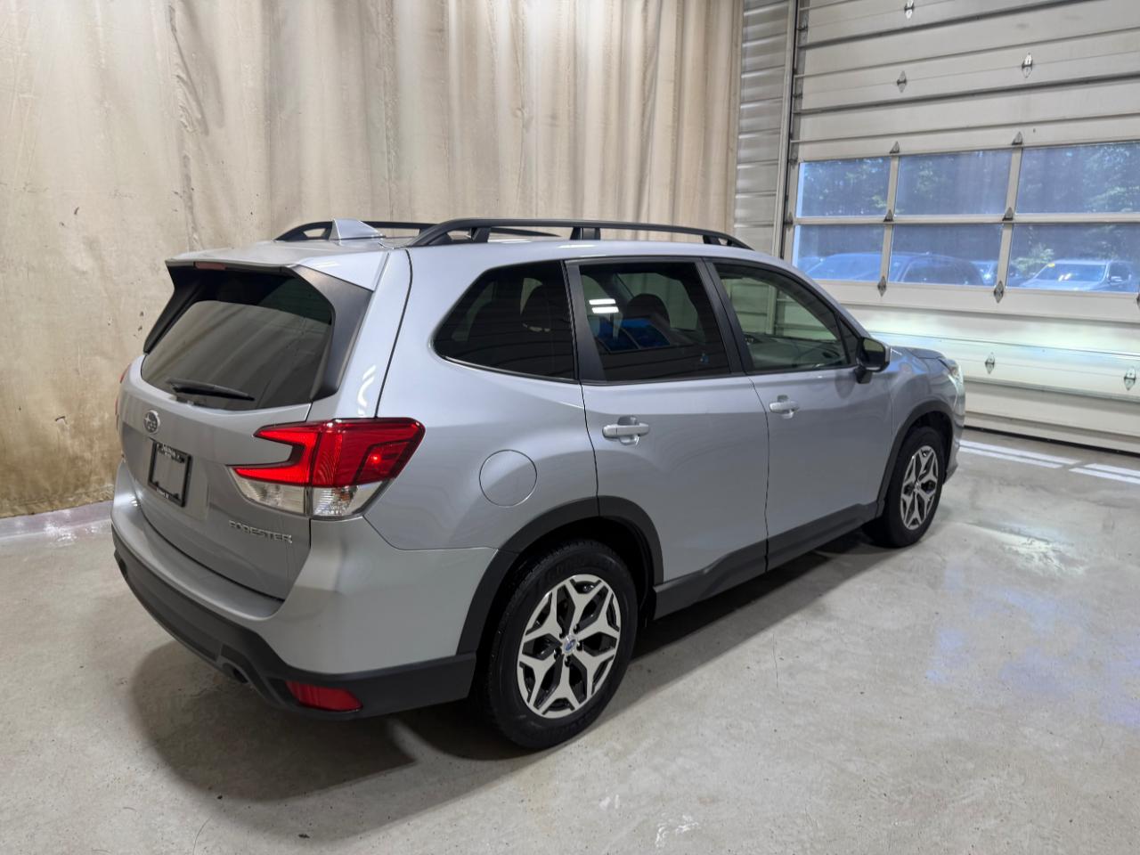 Subaru Forester Premium CVT 2023