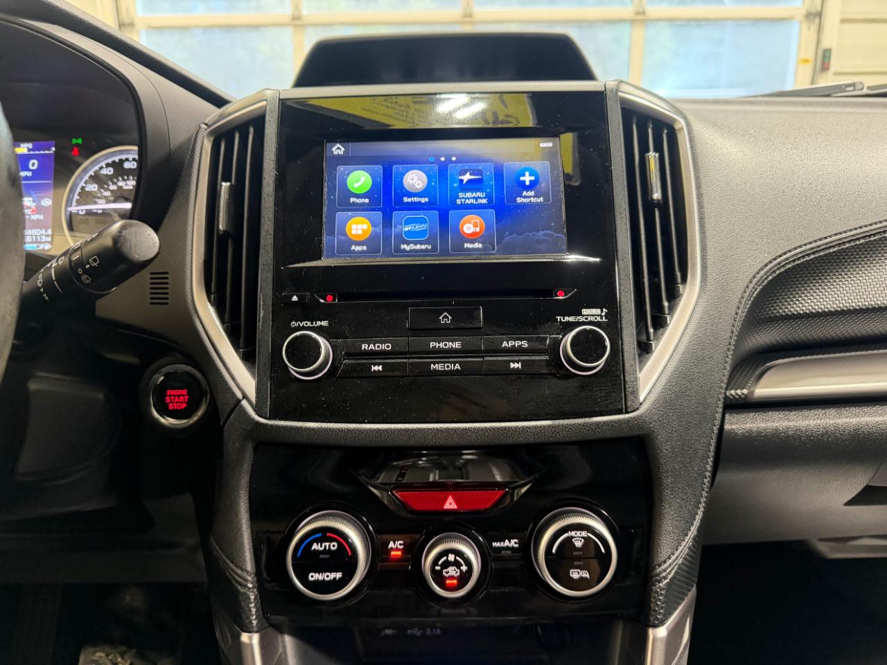 Subaru Forester Premium CVT 2023