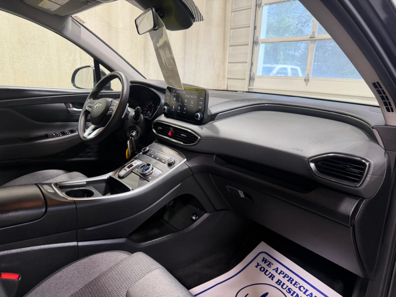 Hyundai Santa Fe SE AWD 2023
