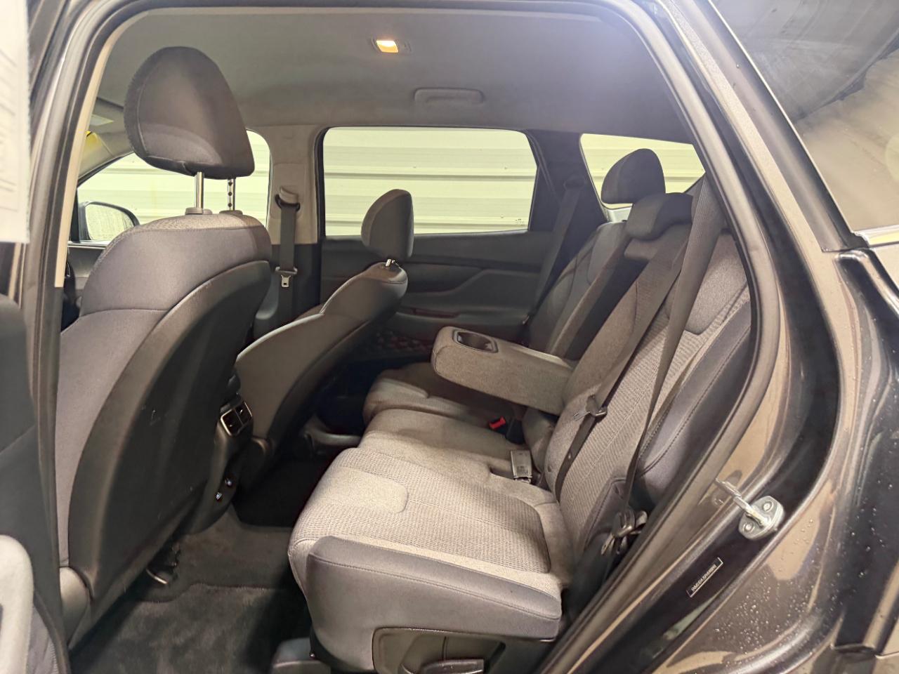 Hyundai Santa Fe SE AWD 2023