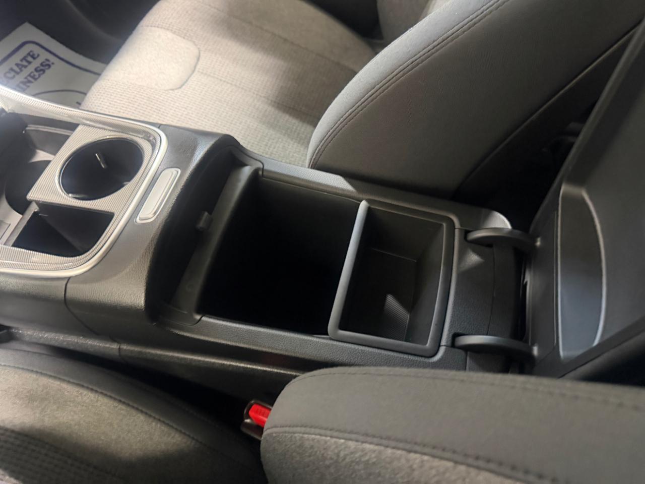 Hyundai Santa Fe SE AWD 2023