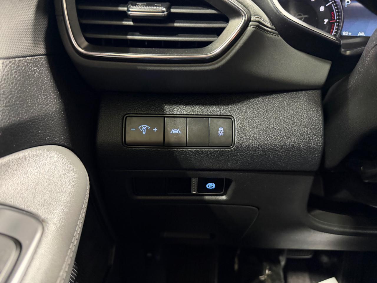 Hyundai Santa Fe SE AWD 2023