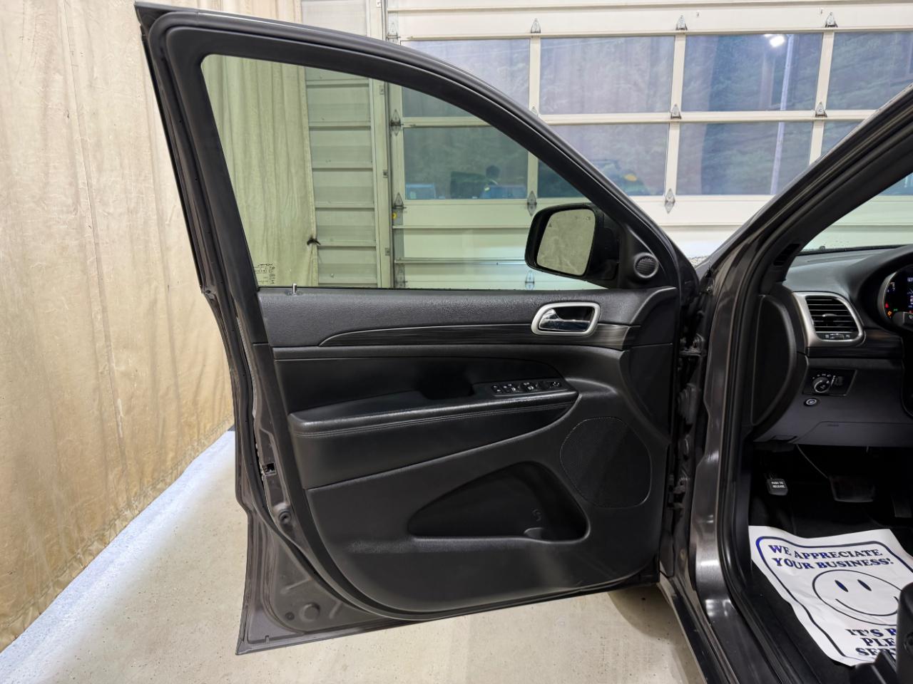 Jeep Grand Cherokee Altitude 4x4 2019