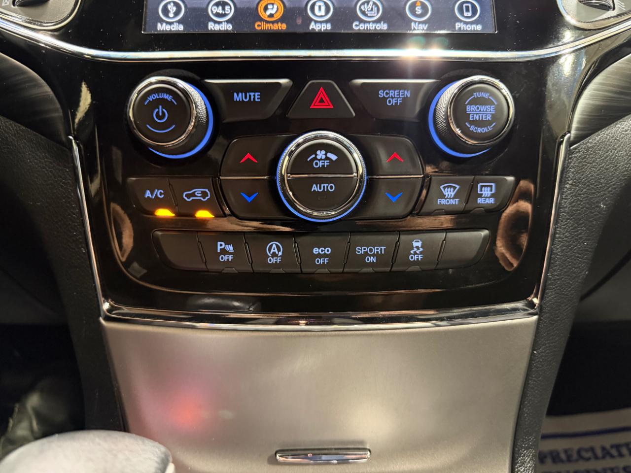 Jeep Grand Cherokee Altitude 4x4 2019