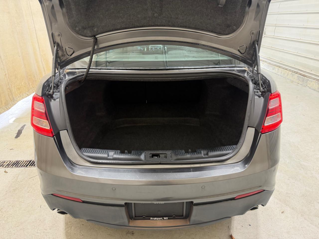 Ford Taurus 4dr Sdn SEL AWD 2015