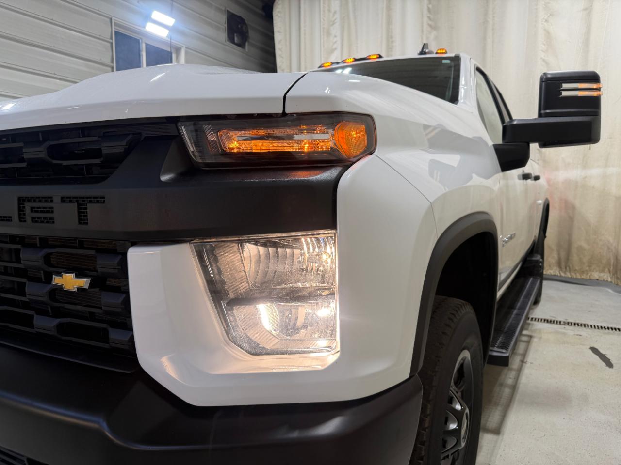 Chevrolet Silverado 2500HD 4WD Double Cab 149" Work Truck 2023