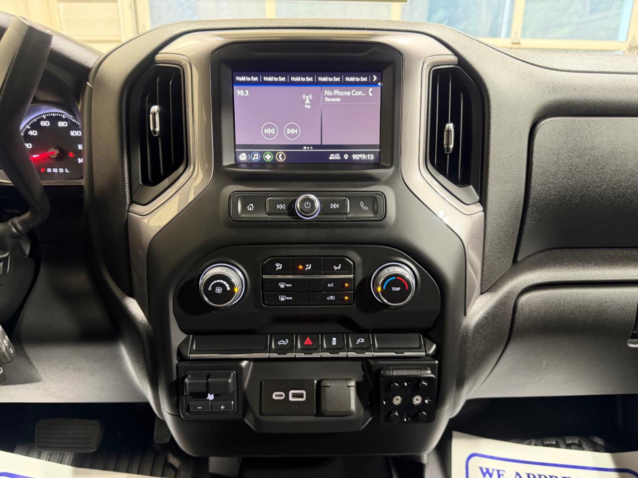 Chevrolet Silverado 2500HD 4WD Double Cab 149" Work Truck 2023