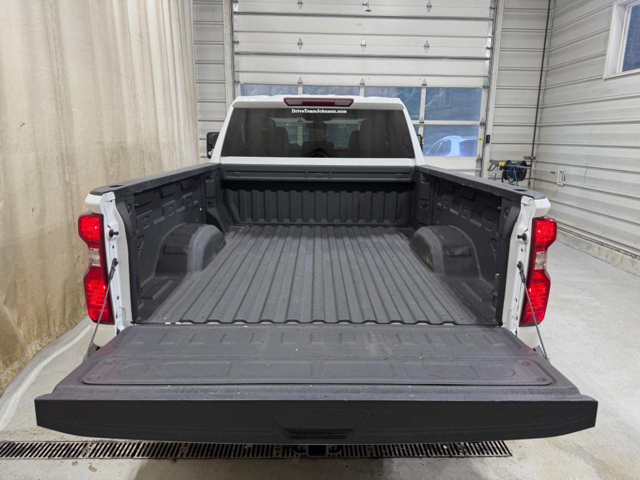 Chevrolet Silverado 2500HD 4WD Double Cab 149" Work Truck 2023