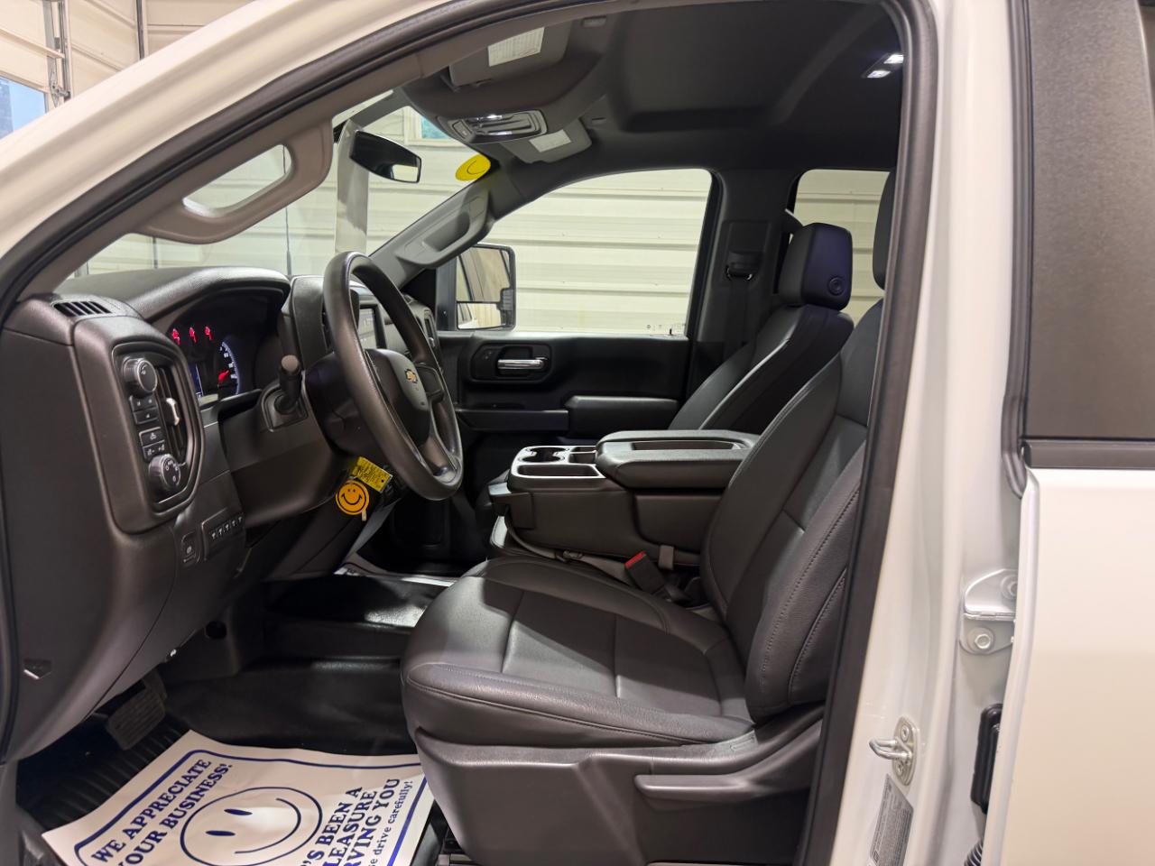 Chevrolet Silverado 2500HD 4WD Double Cab 149" Work Truck 2023