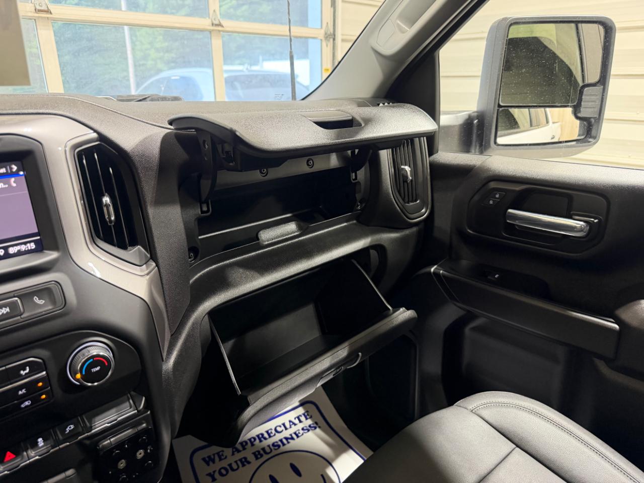 Chevrolet Silverado 2500HD 4WD Double Cab 149" Work Truck 2023