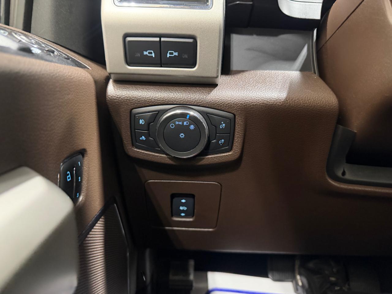 Ford F-150 King Ranch 4WD SuperCrew 5.5' Box 2017