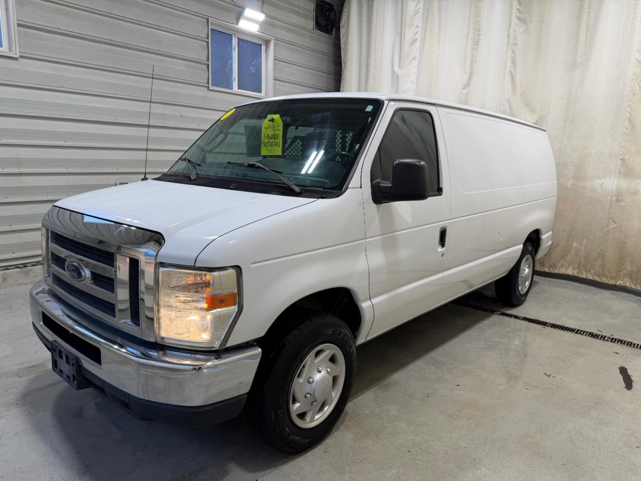 Ford Econoline Cargo Van E-150 Commercial 2012