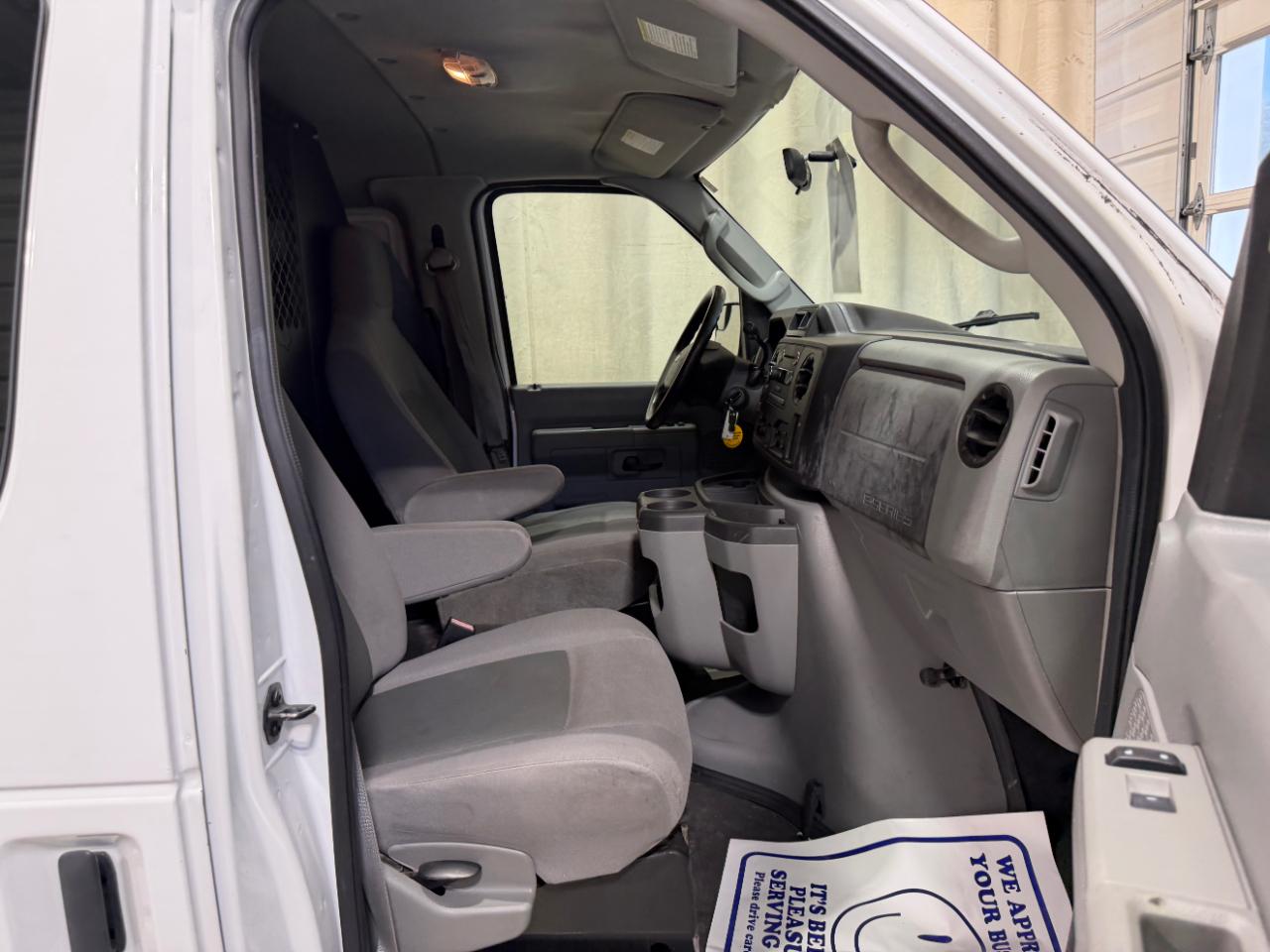 Ford Econoline Cargo Van E-150 Commercial 2012