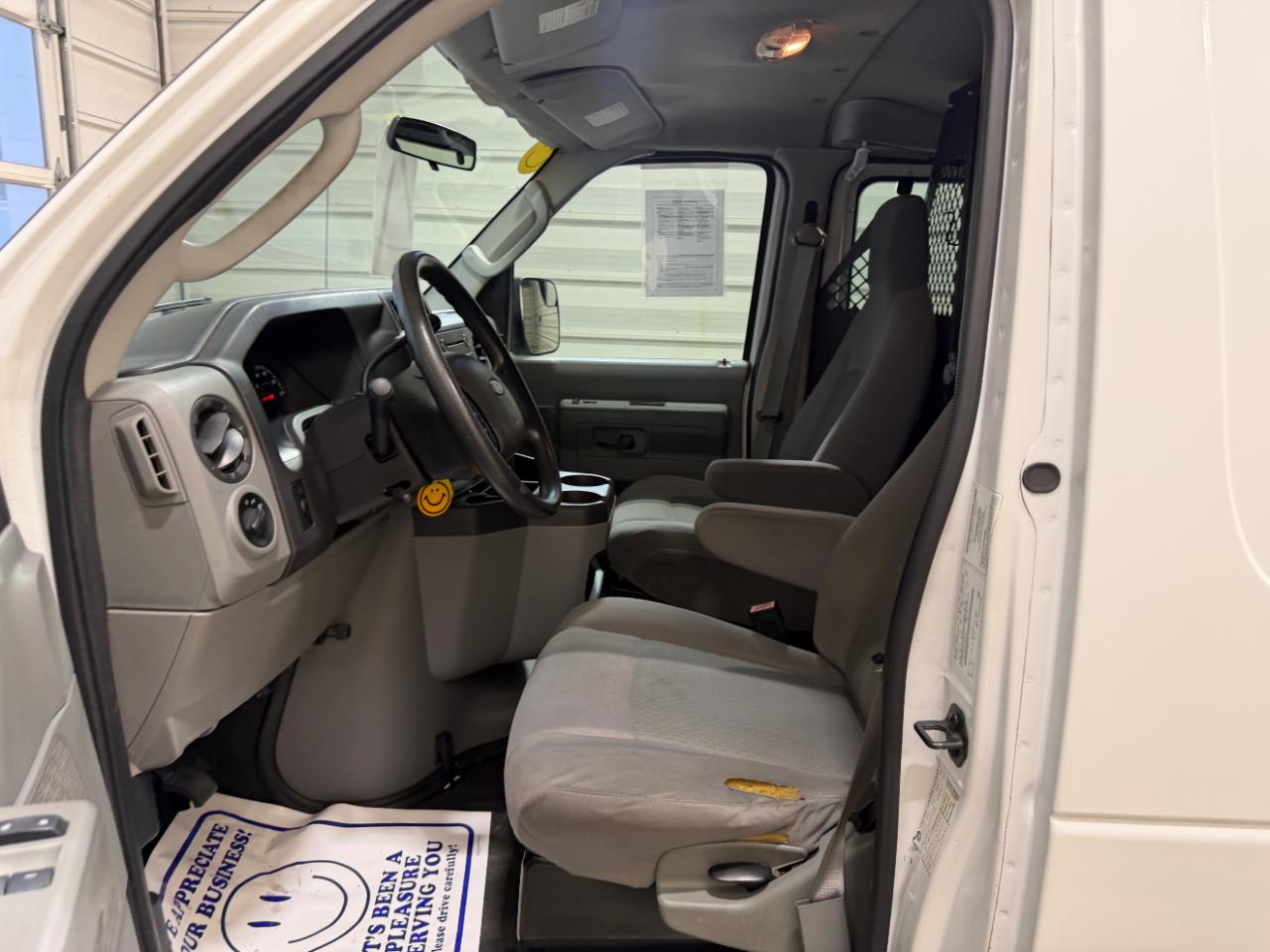 Ford Econoline Cargo Van E-150 Commercial 2012