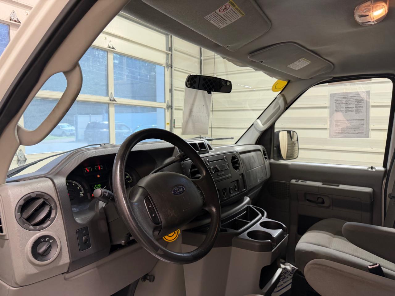 Ford Econoline Cargo Van E-150 Commercial 2012