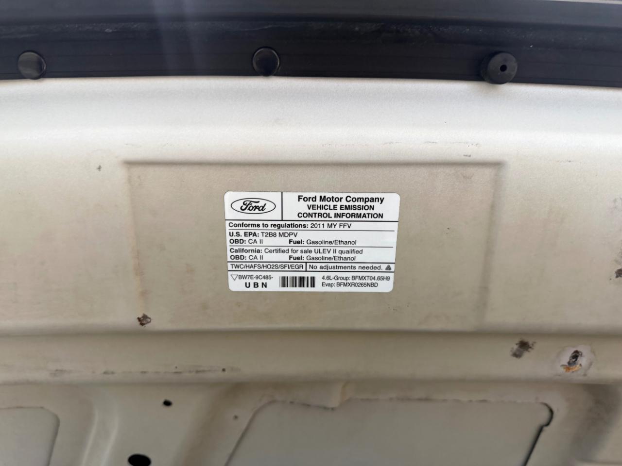 Ford Econoline Cargo Van E-150 Commercial 2011