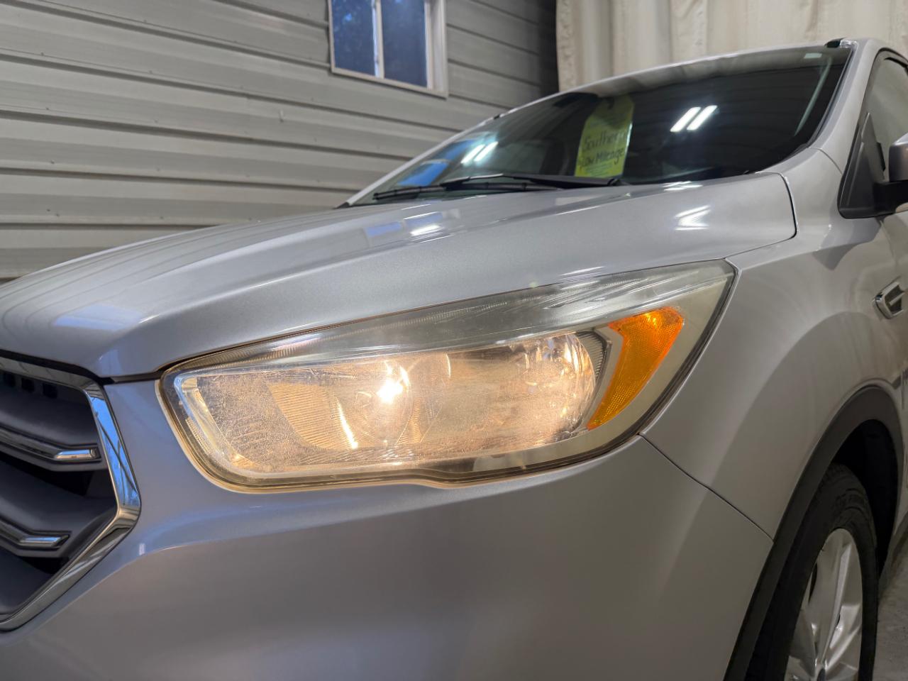 Ford Escape SE FWD 2017