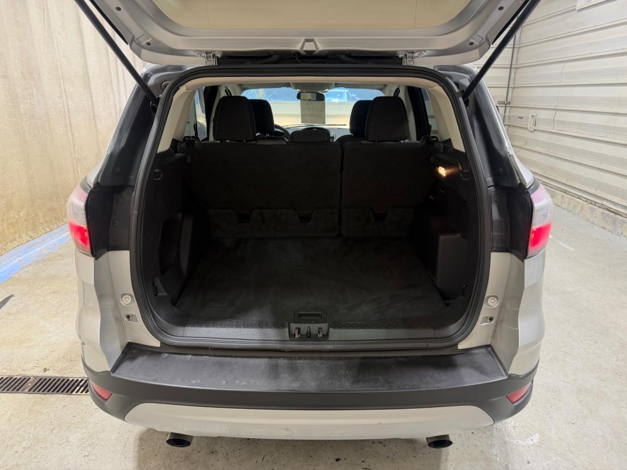 Ford Escape SE FWD 2017