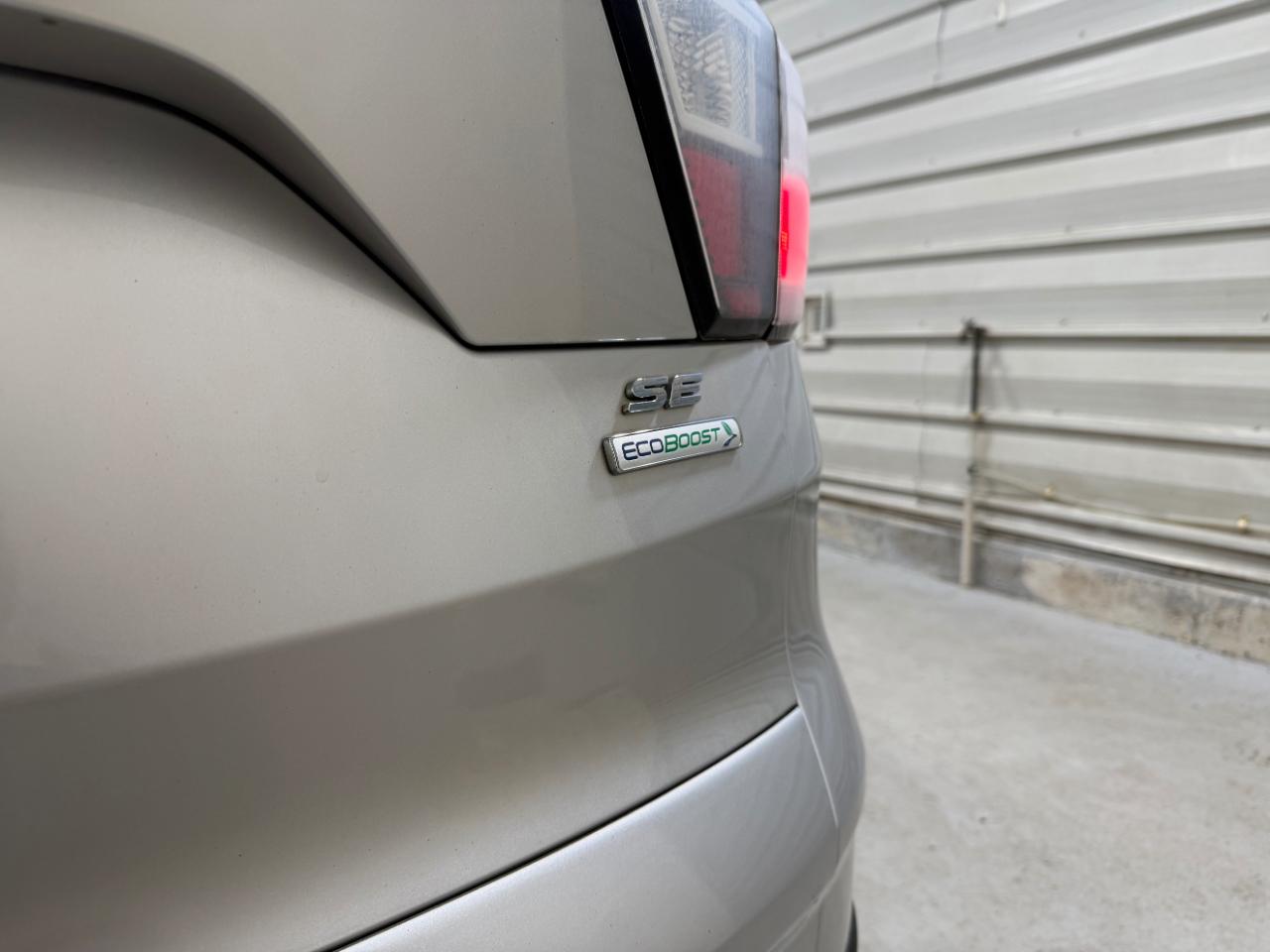 Ford Escape SE FWD 2017