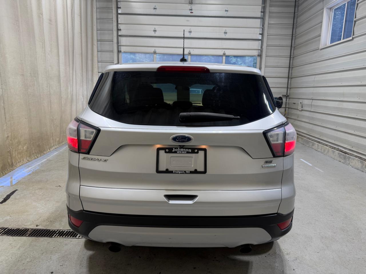 Ford Escape SE FWD 2017