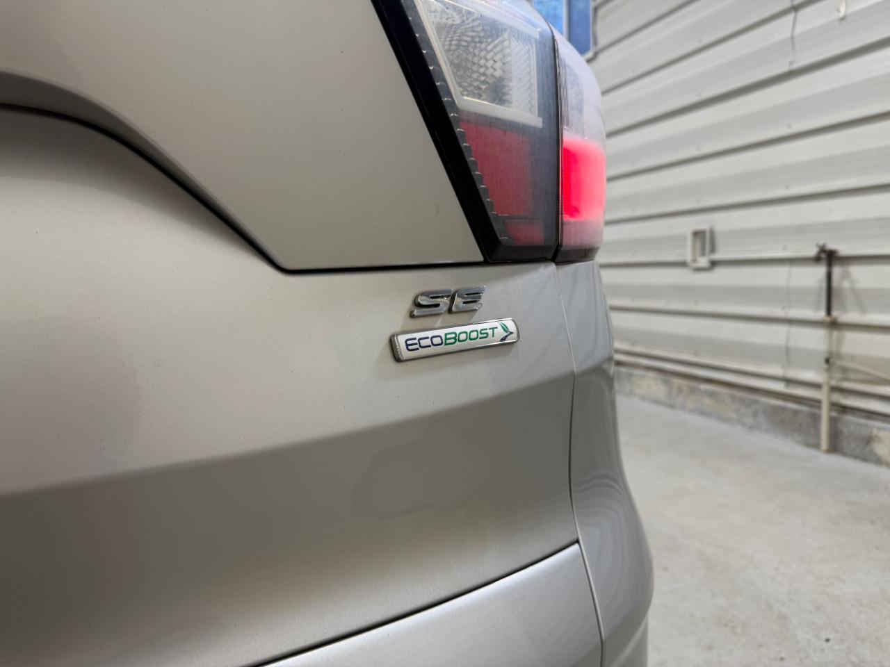Ford Escape SE FWD 2017