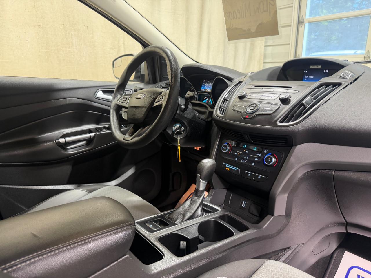 Ford Escape SE FWD 2017