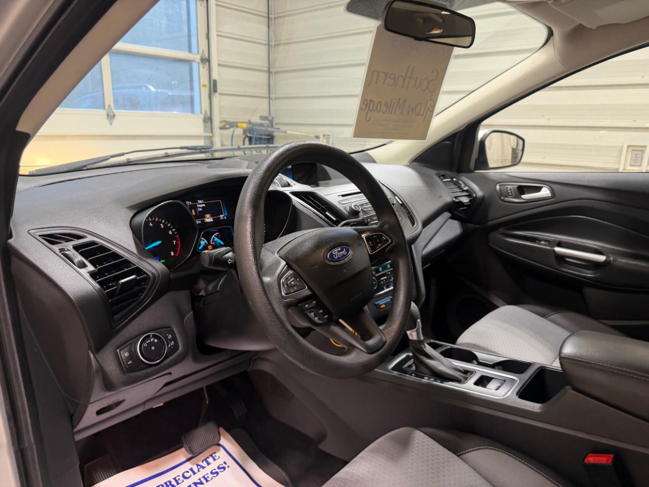 Ford Escape SE FWD 2017