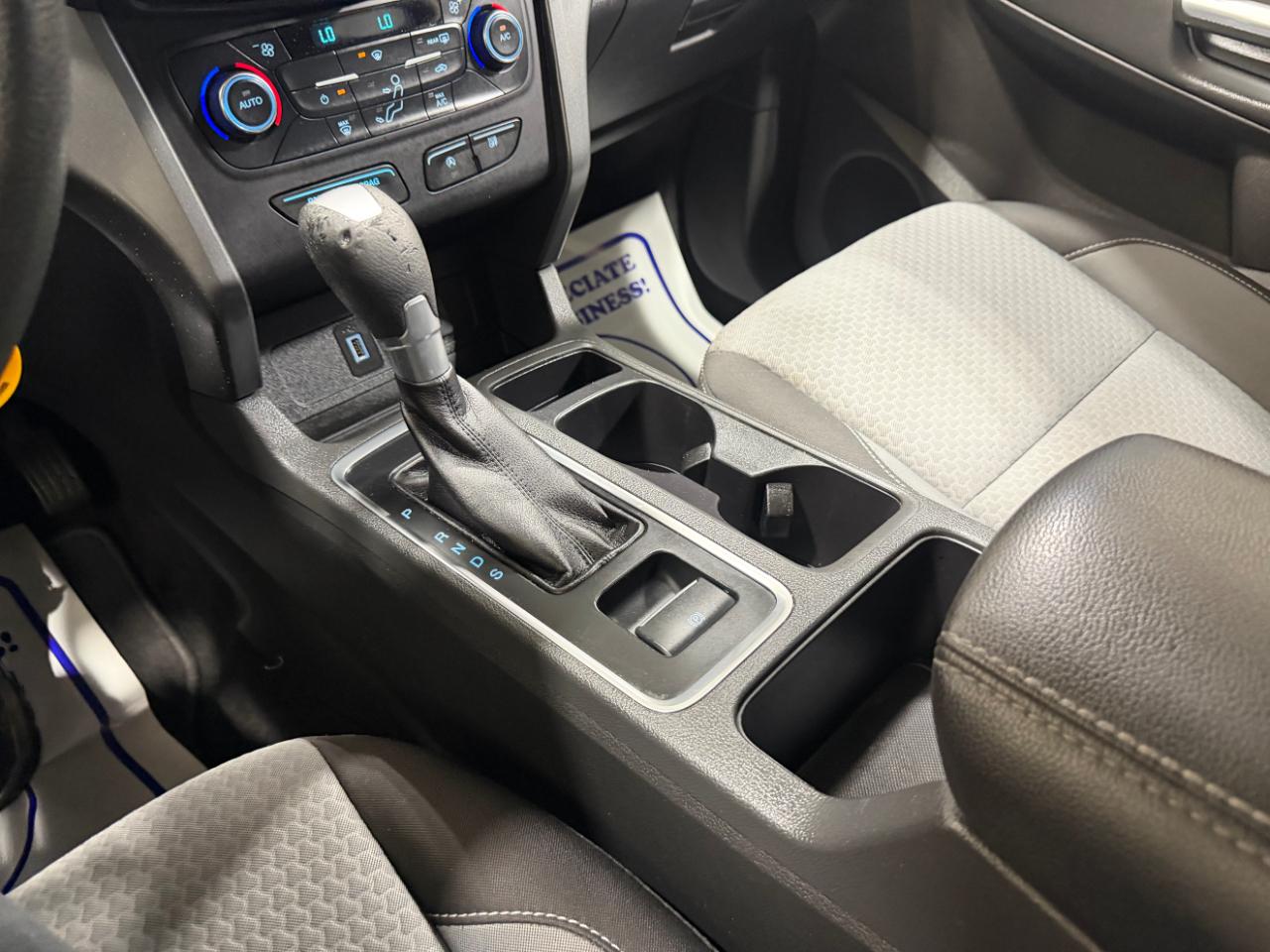Ford Escape SE FWD 2017