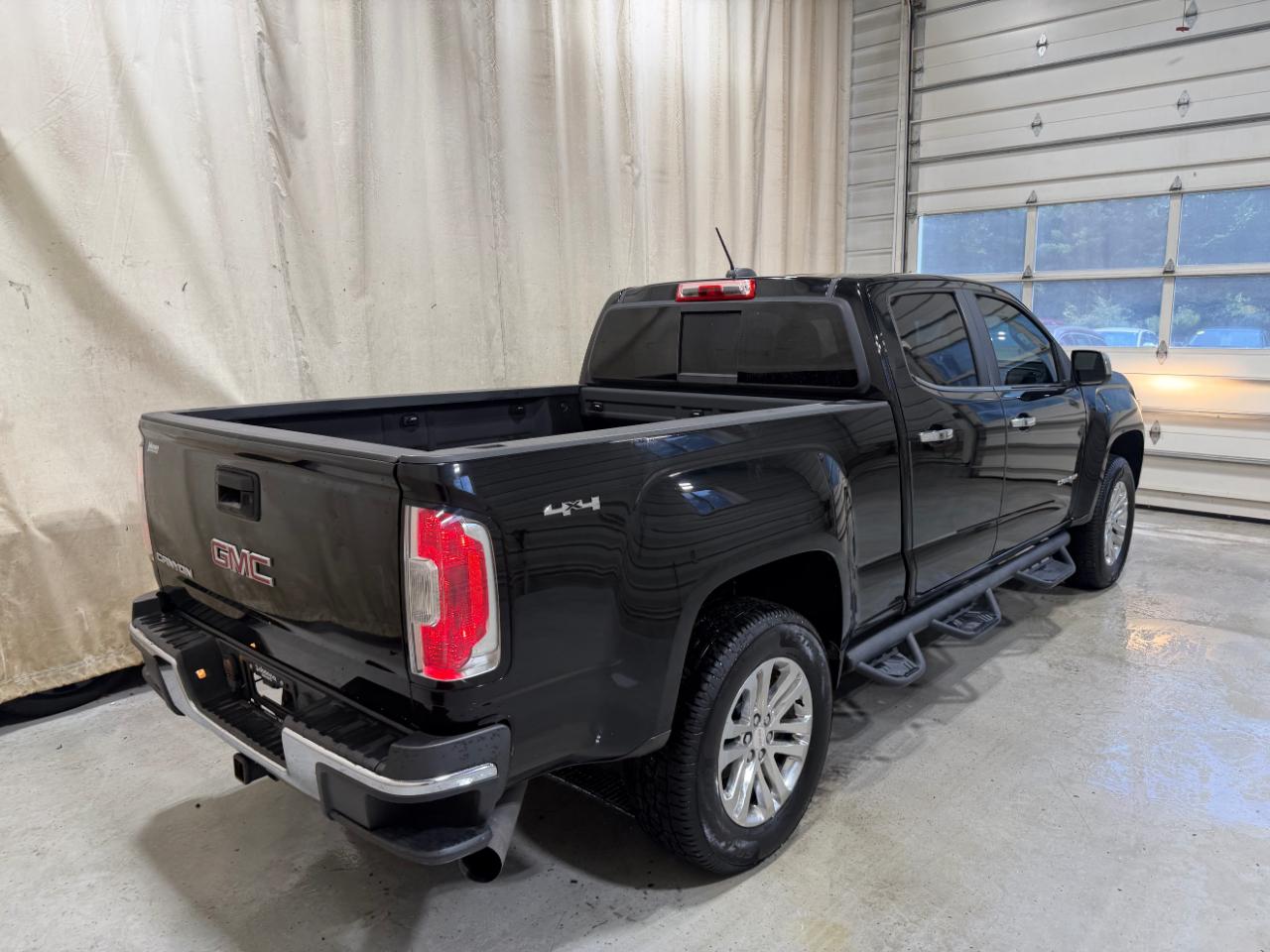 GMC Canyon 4WD Crew Cab 140.5" SLT 2016