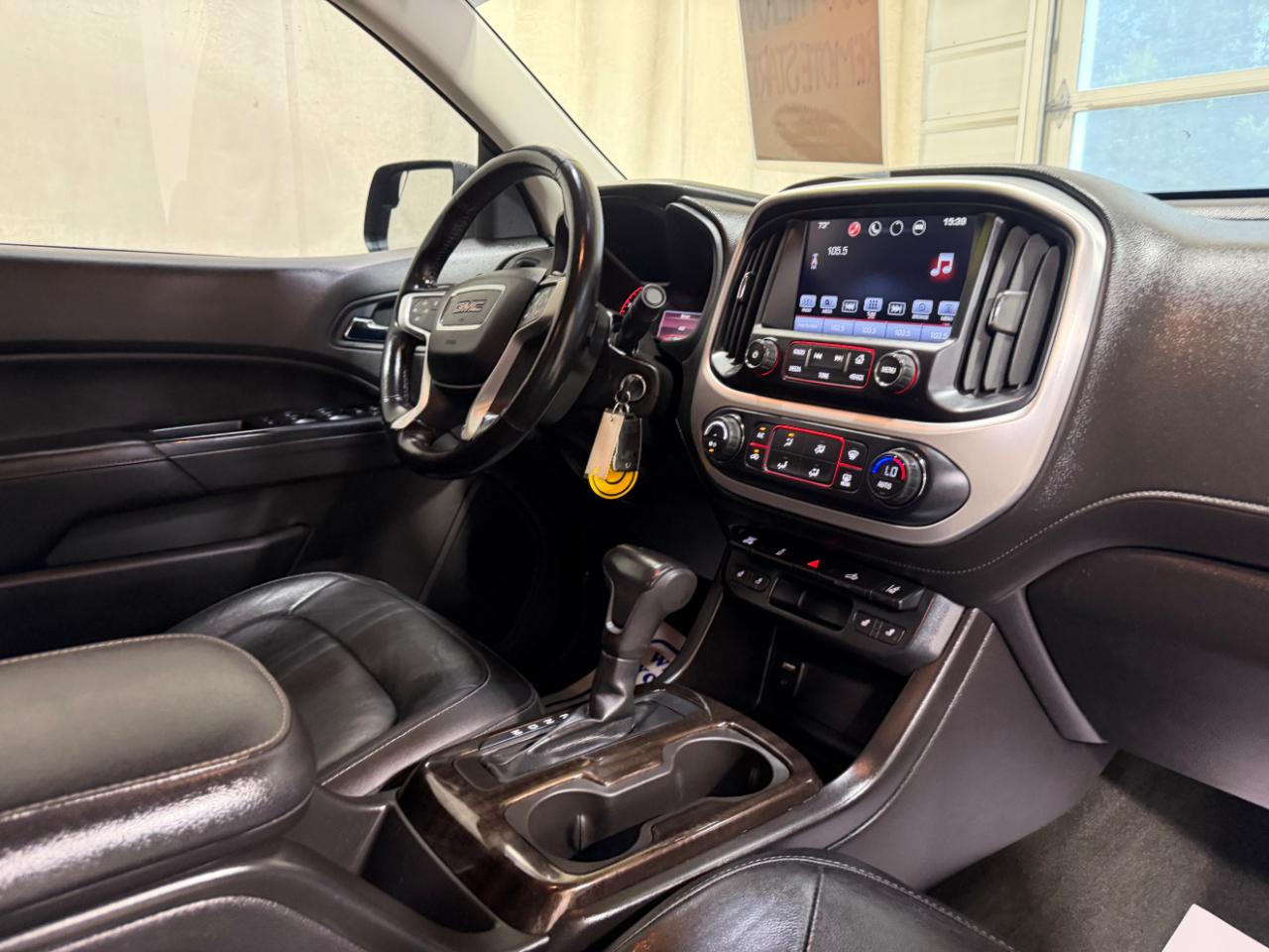 GMC Canyon 4WD Crew Cab 140.5" SLT 2016