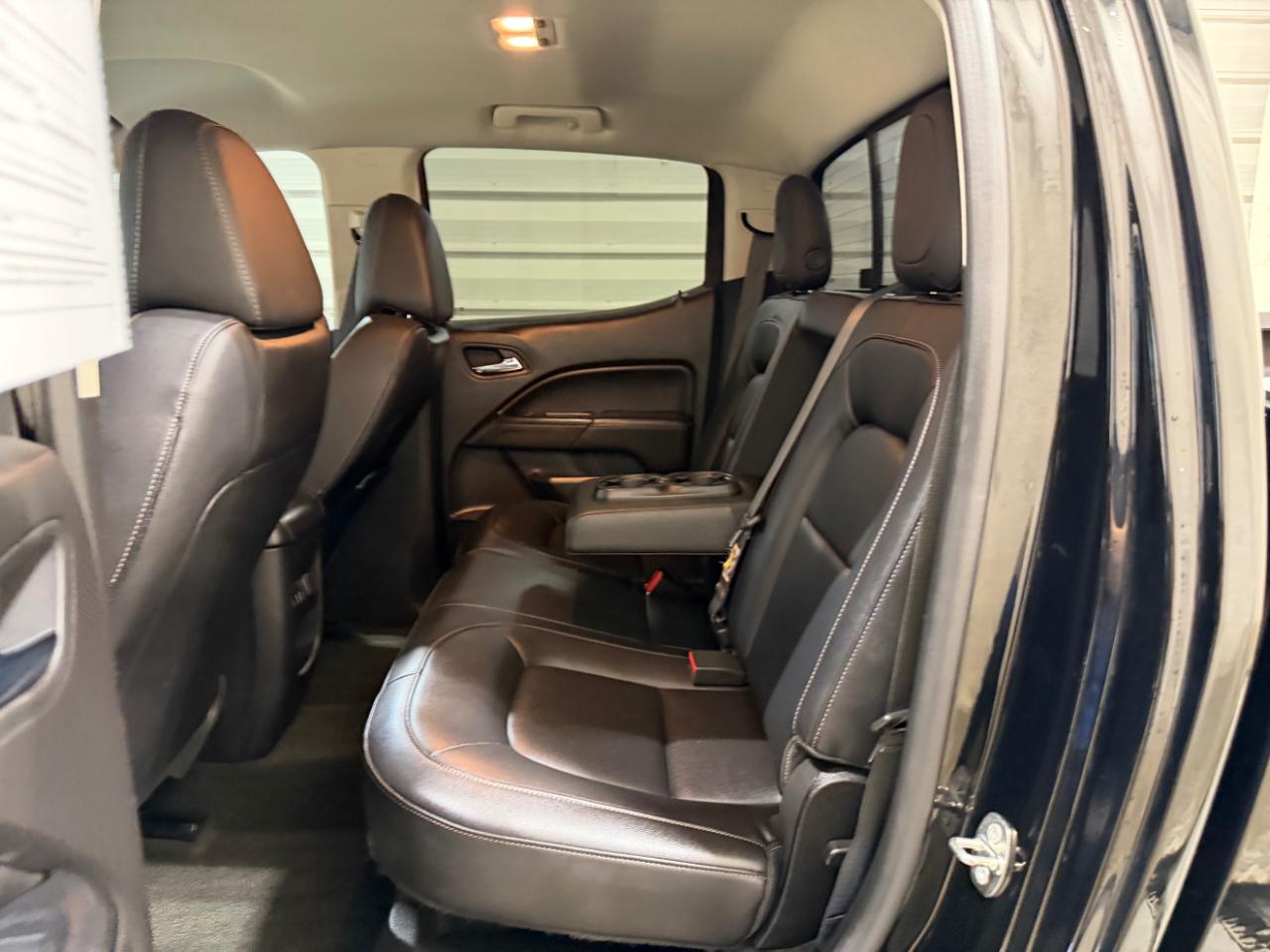GMC Canyon 4WD Crew Cab 140.5" SLT 2016