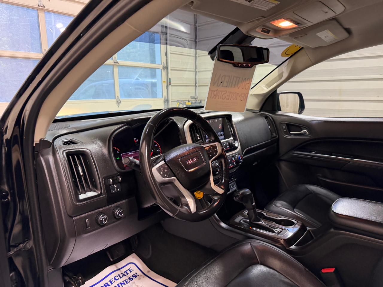 GMC Canyon 4WD Crew Cab 140.5" SLT 2016