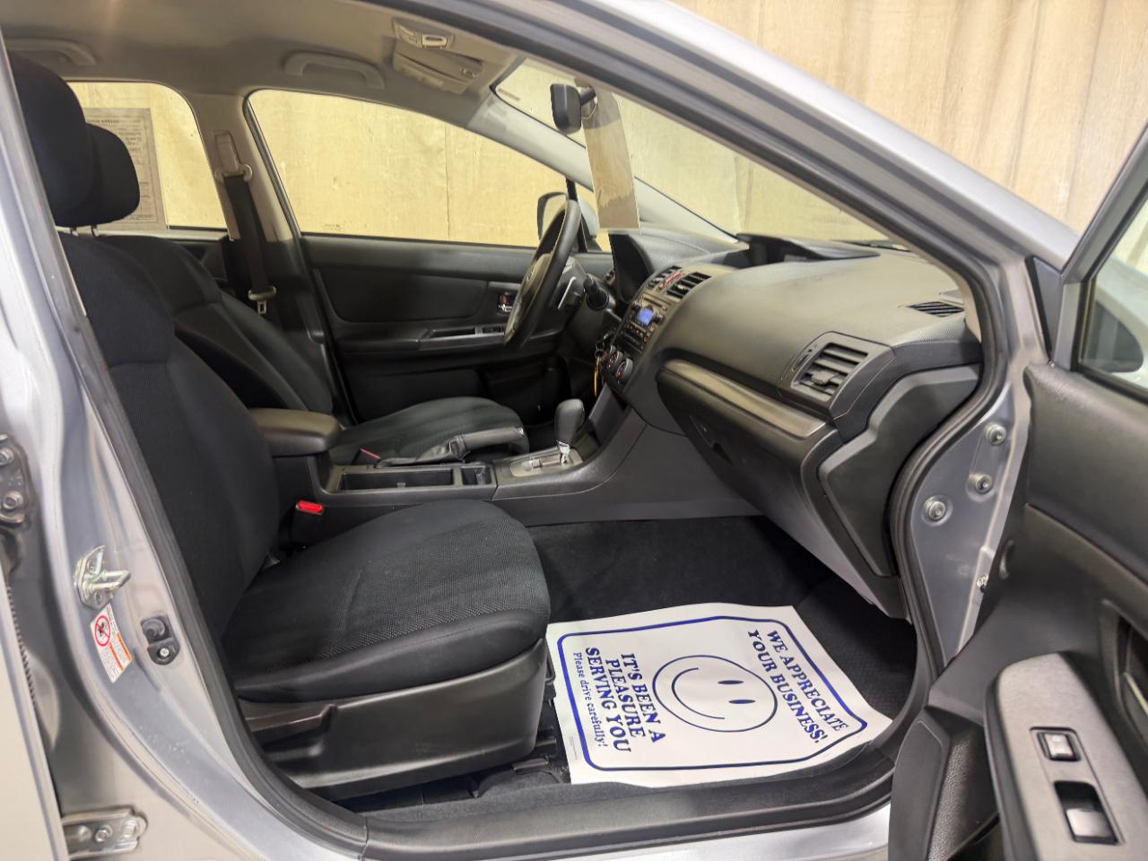 Subaru Impreza Wagon 5dr Auto 2.0i Premium 2014