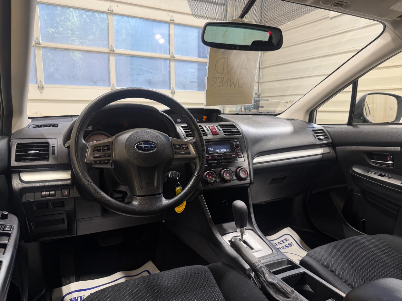 Subaru Impreza Wagon 5dr Auto 2.0i Premium 2014