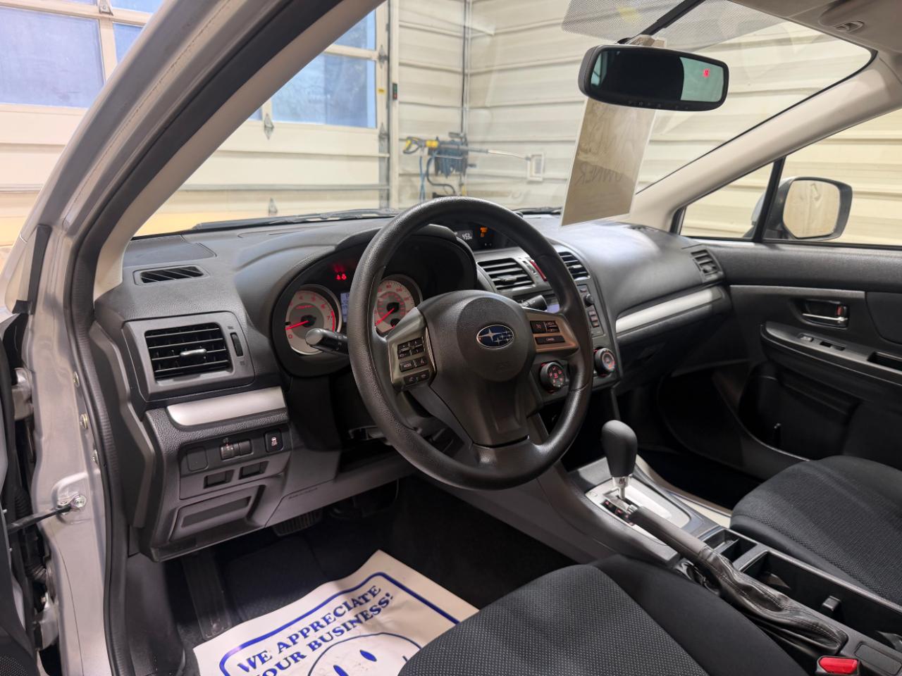 Subaru Impreza Wagon 5dr Auto 2.0i Premium 2014