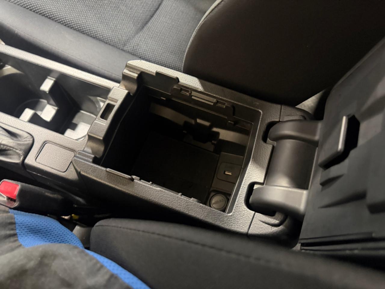 Subaru Impreza Wagon 5dr Auto 2.0i Premium 2014