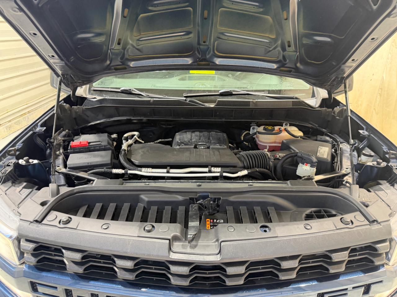Chevrolet Silverado 1500 4WD Crew Cab 147" Custom 2020