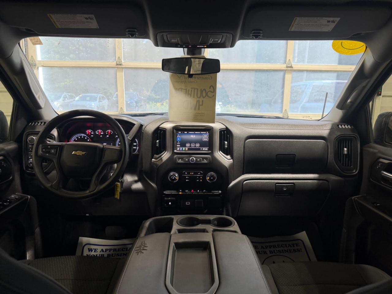Chevrolet Silverado 1500 4WD Crew Cab 147" Custom 2020