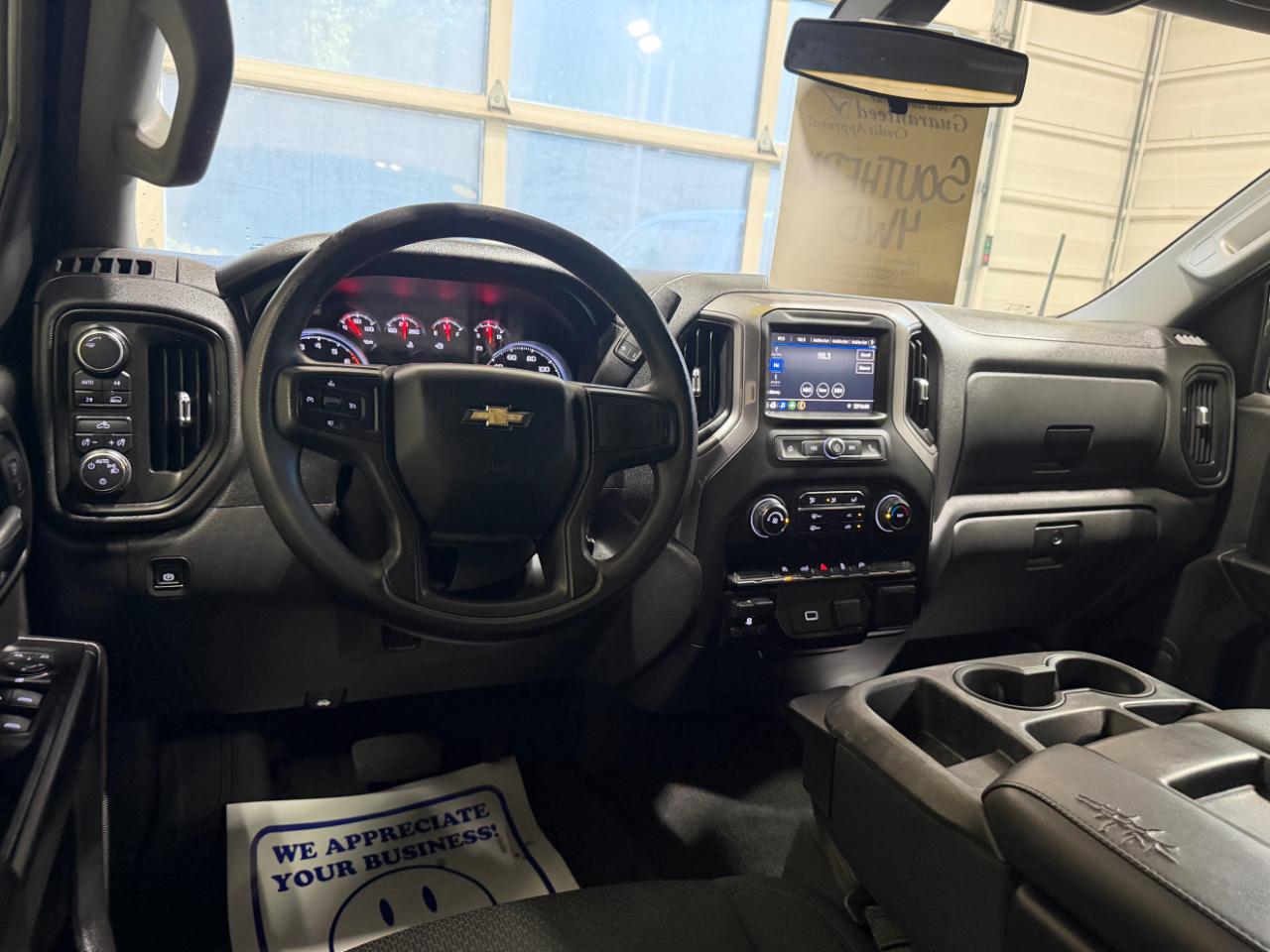 Chevrolet Silverado 1500 4WD Crew Cab 147" Custom 2020