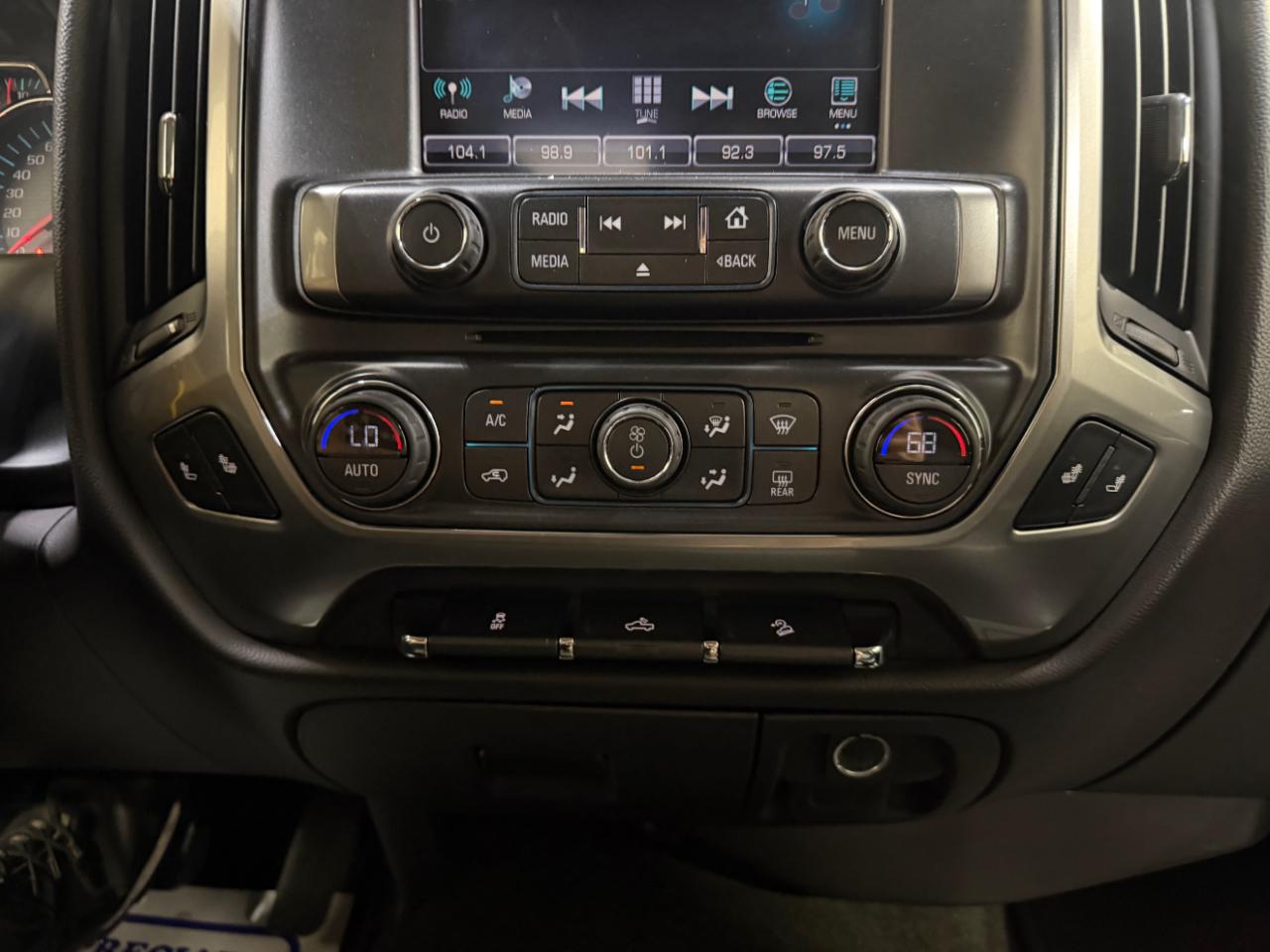Chevrolet Silverado 1500 4WD Double Cab 143.5" LT w/2LT 2016