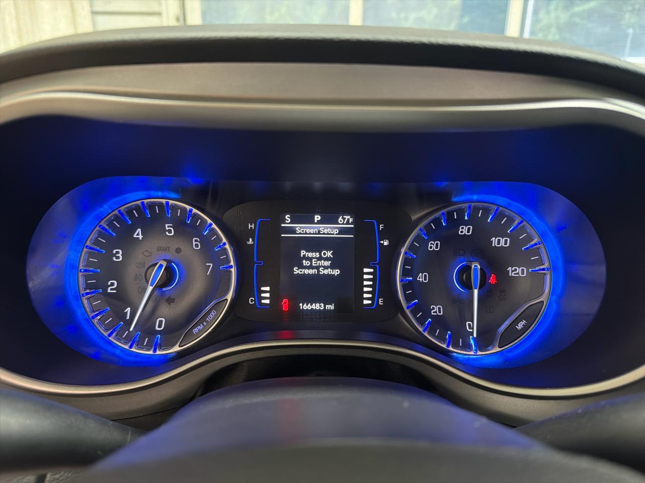 Chrysler Pacifica Touring FWD 2020