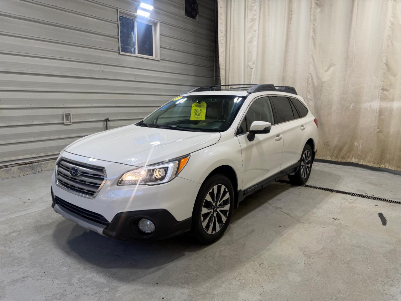 Subaru Outback 4dr Wgn 2.5i Limited 2015