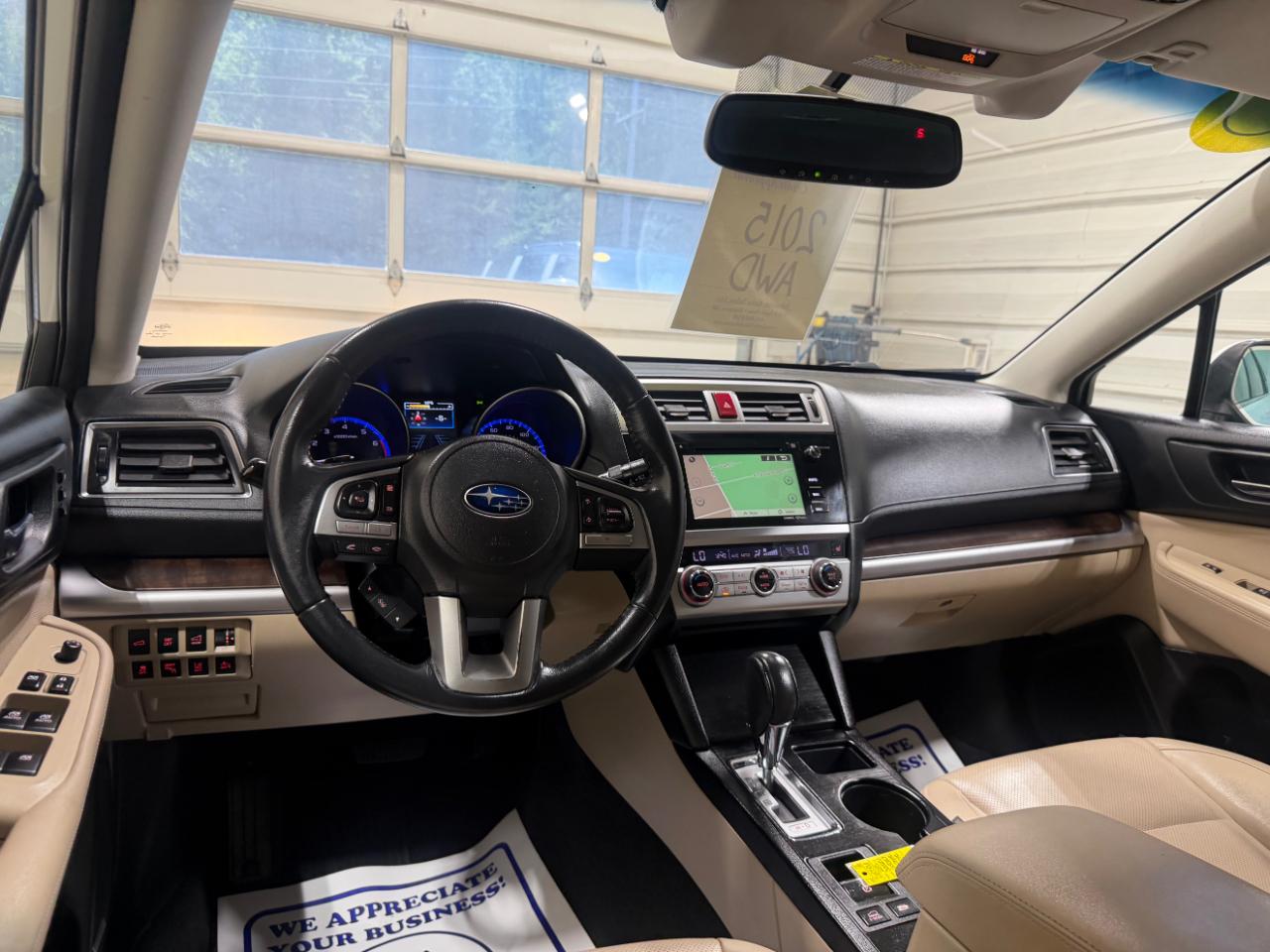 Subaru Outback 4dr Wgn 2.5i Limited 2015