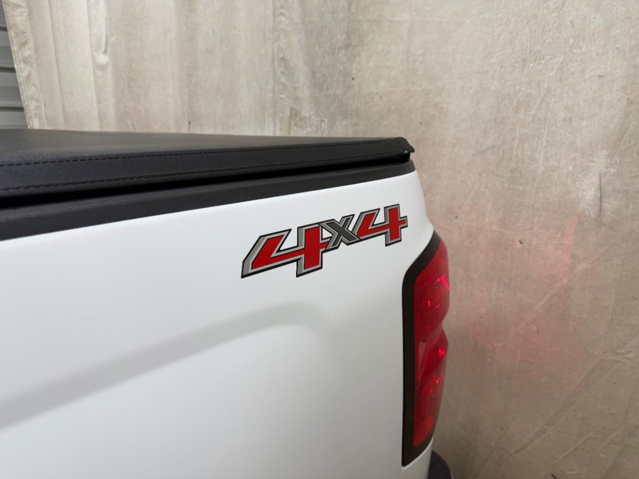 Chevrolet Silverado 1500 4WD Double Cab 143.5" LT w/1LT 2017