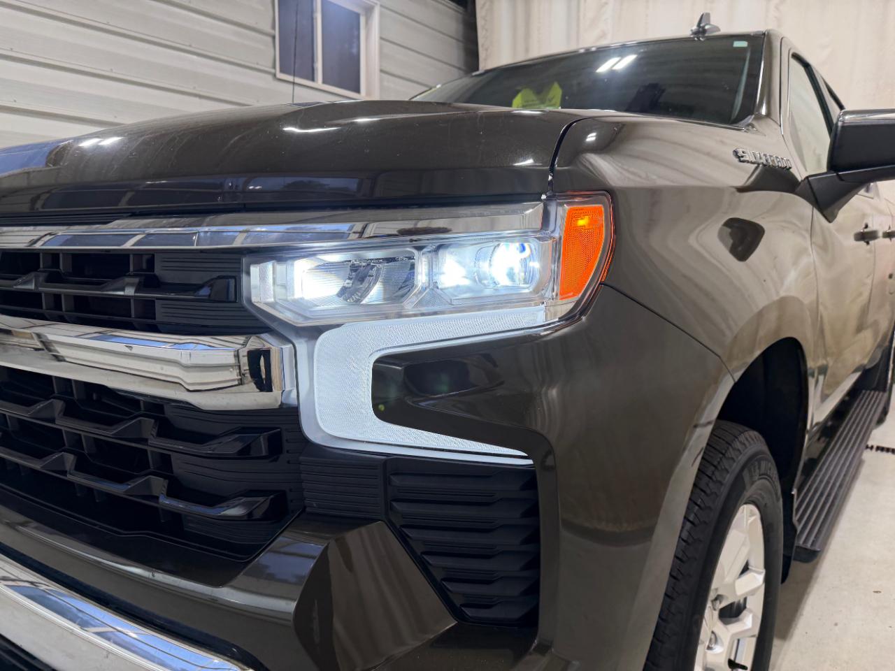 Chevrolet Silverado 1500 4WD Crew Cab 147" LT w/2FL 2023