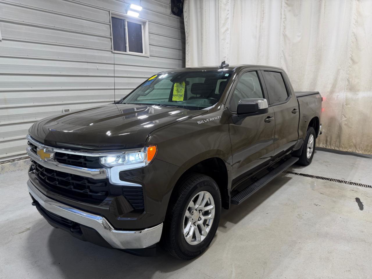 Chevrolet Silverado 1500 4WD Crew Cab 147" LT w/2FL 2023