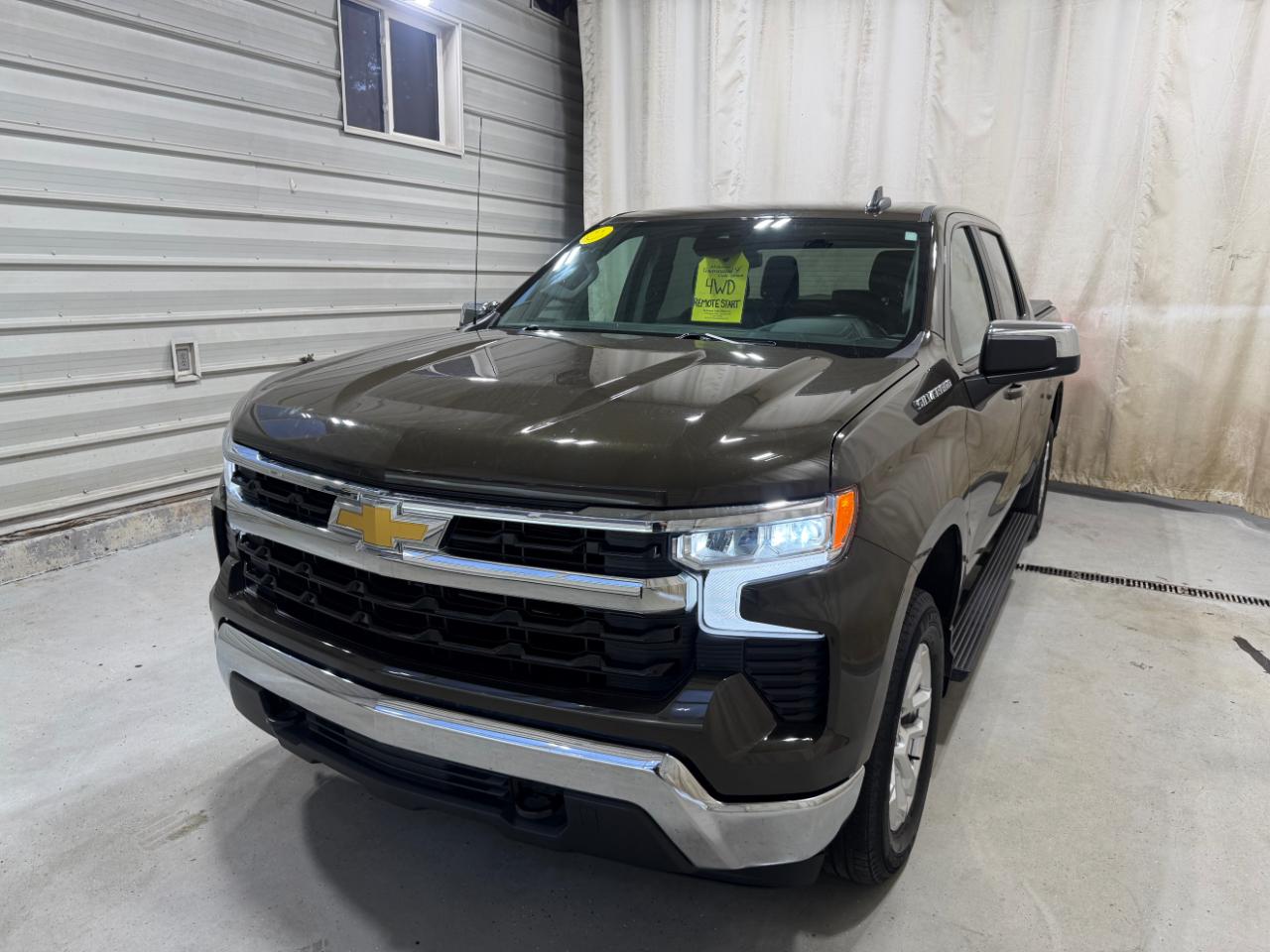 Chevrolet Silverado 1500 4WD Crew Cab 147" LT w/2FL 2023