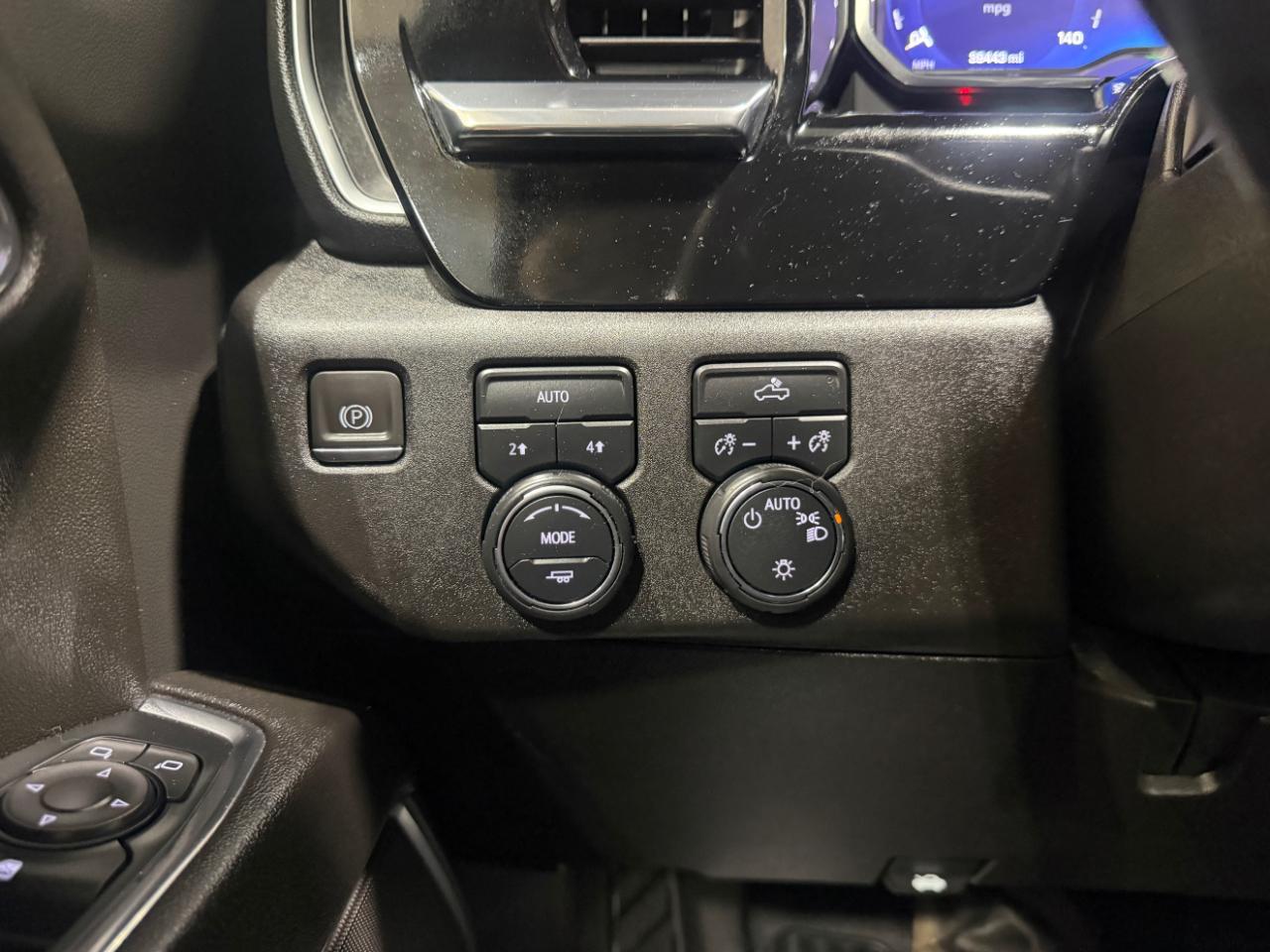 Chevrolet Silverado 1500 4WD Crew Cab 147" LT w/2FL 2023