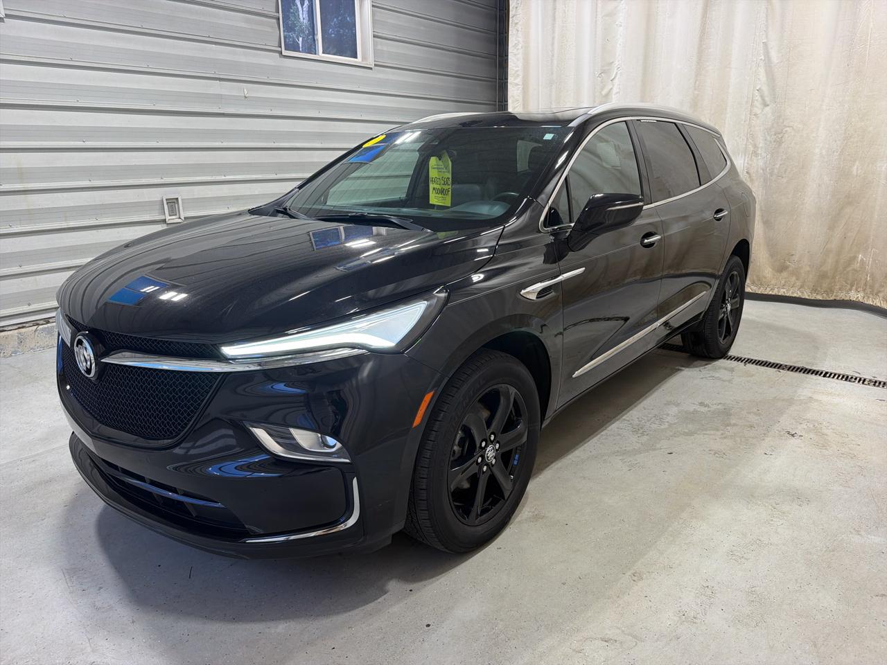 Buick Enclave FWD 4dr Essence 2023