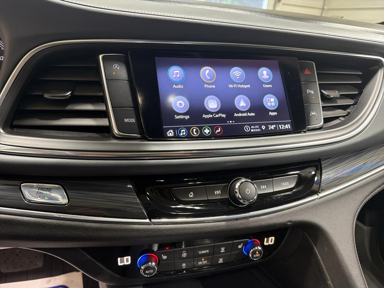 Buick Enclave FWD 4dr Essence 2023